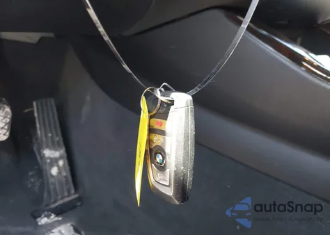 2018 BMW X4 xDrive28I z USA, uszkodzony, nr VIN 5UXXW3C53J0T82983